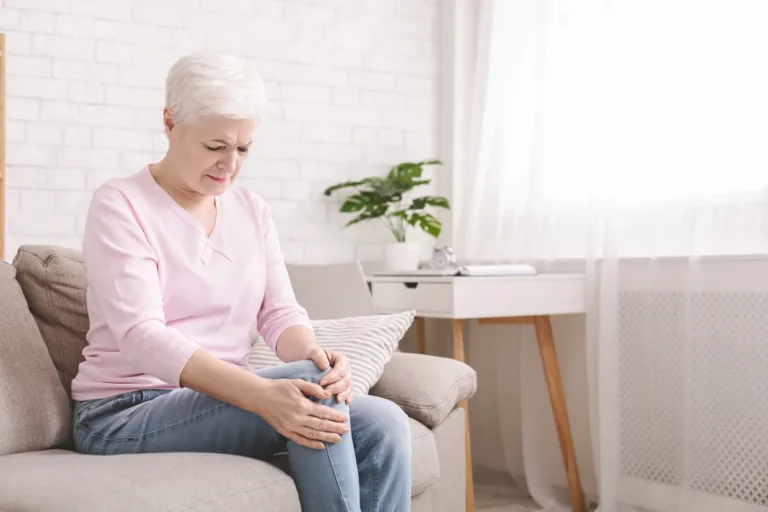 Arthrosamid Injections for Knee Osteoarthritis: How They Work, Cost & Results