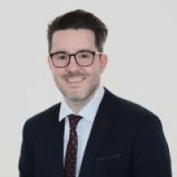 Dr Dionisio Izquierdo โ Sports Medicine Consultant, Complete Physio